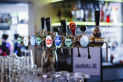 Image courtesy of Louis Hansel on Unsplash.com Drinks on bar by Louis Hansel