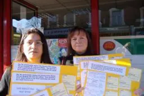 Cllr Chilvers & postmistress, Shereen, post petition at Warley Hill post office